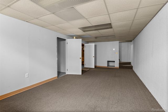 8167 Sandpiper Street, Canton Charter Township, MI 48187
