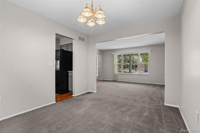 8167 Sandpiper Street, Canton Charter Township, MI 48187