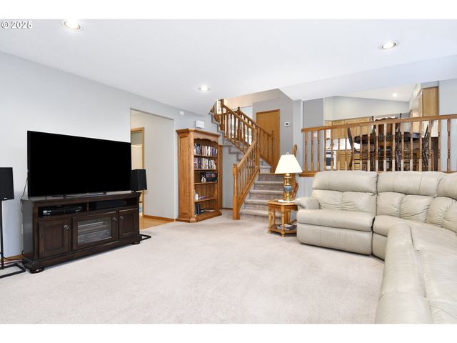 4396 Se 1ST Ter, Gresham, OR 97080