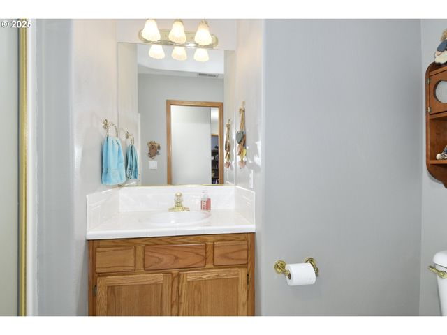 4396 Se 1ST Ter, Gresham, OR 97080