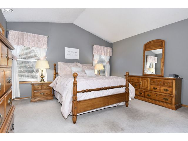 4396 Se 1ST Ter, Gresham, OR 97080