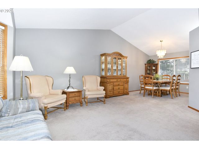 4396 Se 1ST Ter, Gresham, OR 97080