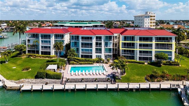 848 Collier CT 301, Marco Island, FL 34145