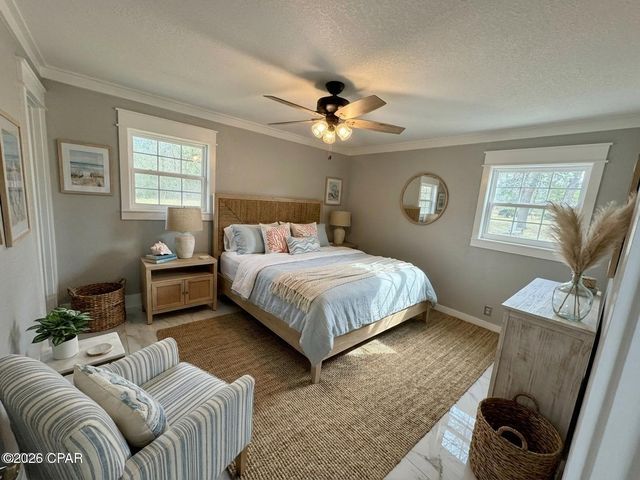 2112 Inwood Road, Grand Ridge, FL 32442