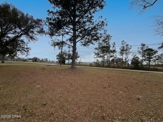 2112 Inwood Road, Grand Ridge, FL 32442