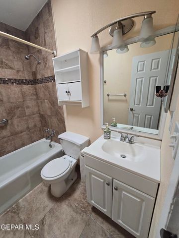 332 Carnival Drive, El Paso, TX 79912