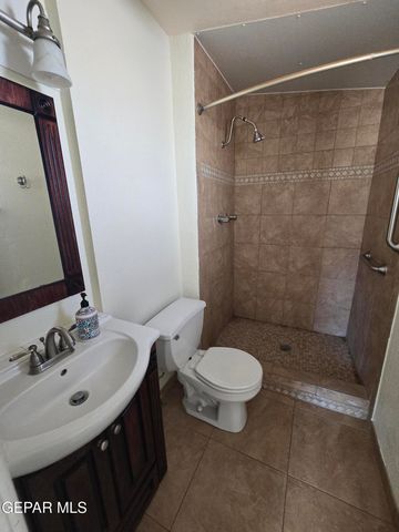 332 Carnival Drive, El Paso, TX 79912