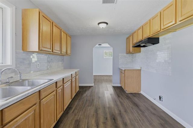 1024 Johanna Place, Lake Charles, LA 70601