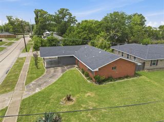 1024 Johanna Place, Lake Charles, LA 70601