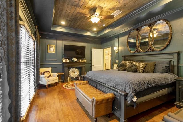 15831 Red Cloud Drive, Lindale, TX 75771