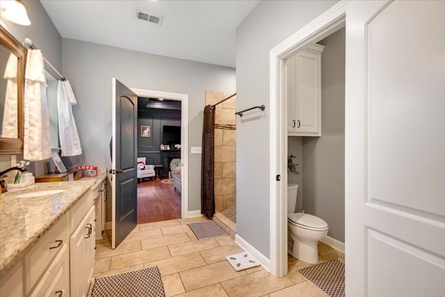 15831 Red Cloud Drive, Lindale, TX 75771