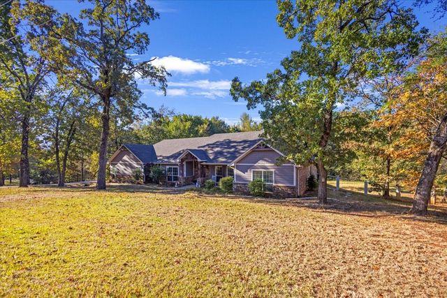 15831 Red Cloud Drive, Lindale, TX 75771