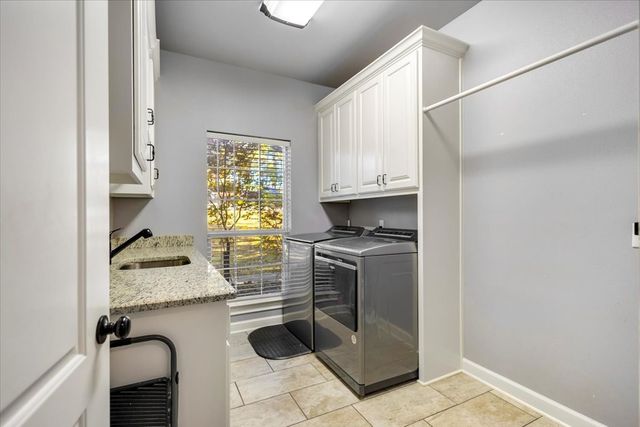 15831 Red Cloud Drive, Lindale, TX 75771