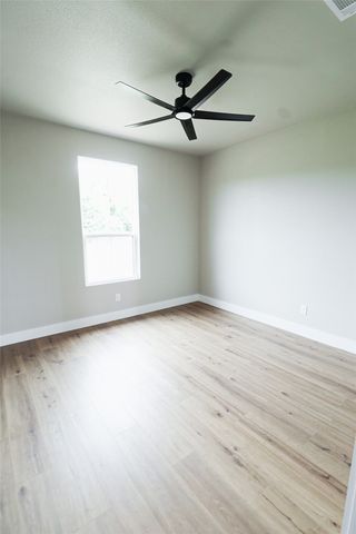 800 County Road 2505, Bonham, TX 75418
