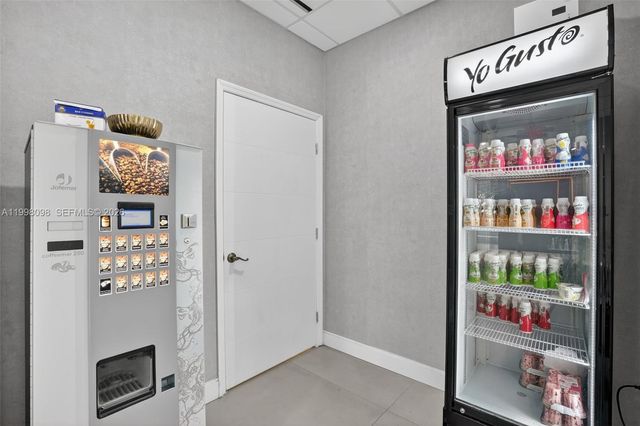 Beauty Salon For Sale In Hialeah, Hialeah, FL 33015