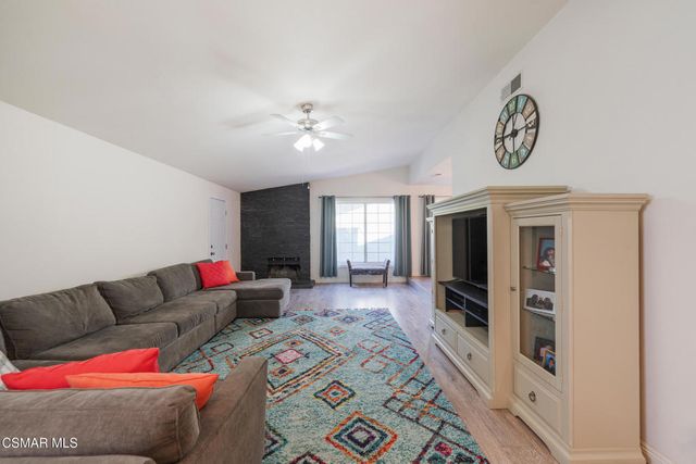 2517 E Phyllis Street, Simi Valley, CA 93065