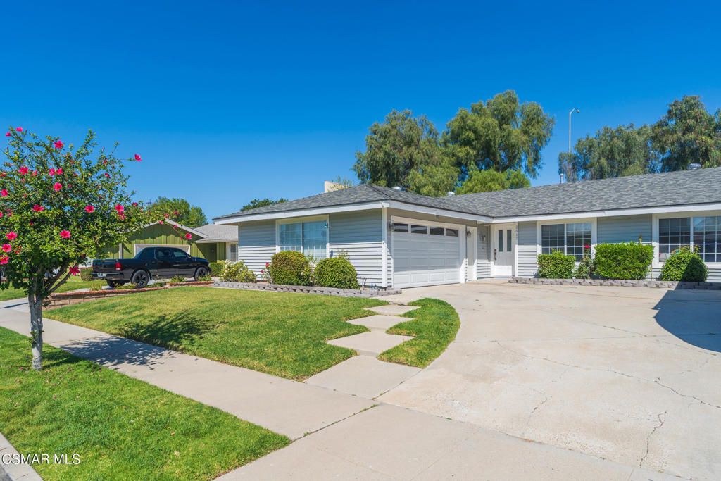 2517 E Phyllis Street, Simi Valley, CA 93065