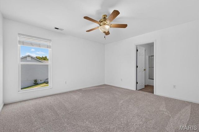 902 Stablefield Court, Creve Coeur, MO 63141