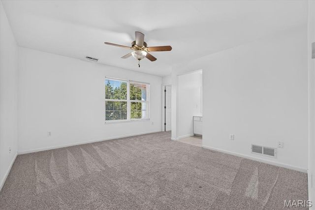 902 Stablefield Court, Creve Coeur, MO 63141