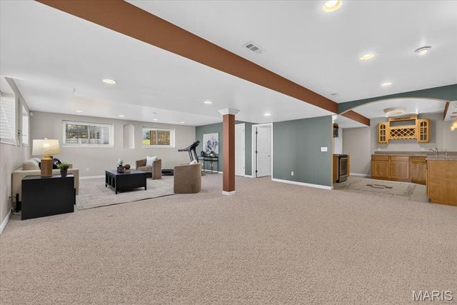902 Stablefield Court, Creve Coeur, MO 63141