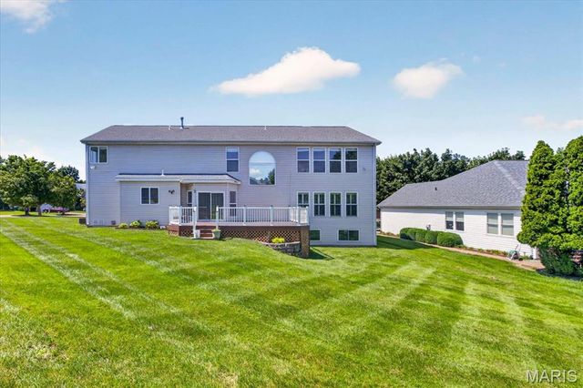 902 Stablefield Court, Creve Coeur, MO 63141