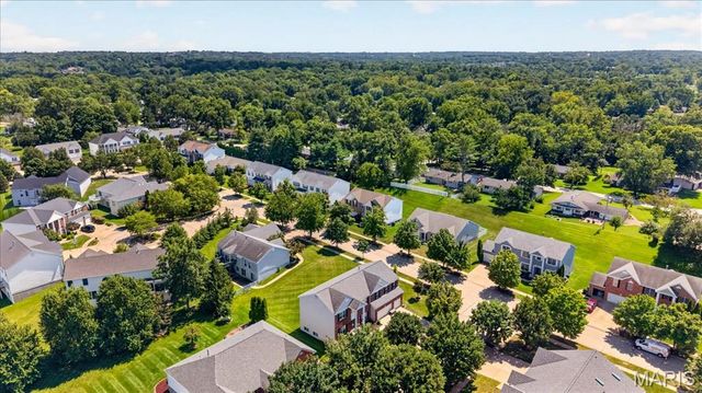 902 Stablefield Court, Creve Coeur, MO 63141