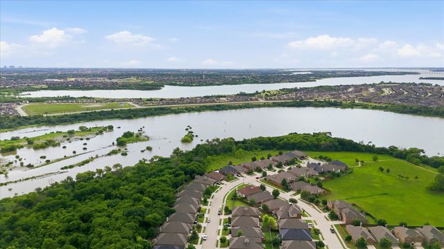 1805 Megan Creek Drive, Little Elm, TX 75068