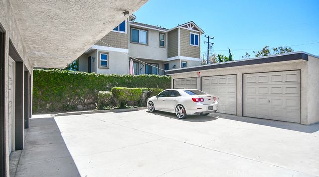 3712 Howard, Los Alamitos, CA 90720
