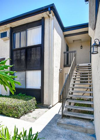 3712 Howard, Los Alamitos, CA 90720