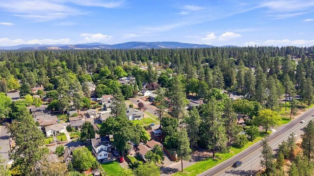 2324 S Jefferson St, Spokane, WA 99203