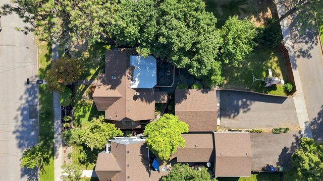 2324 S Jefferson St, Spokane, WA 99203