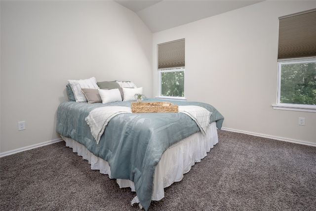 819 Twin Lakes Drive, Noble, OK 73068