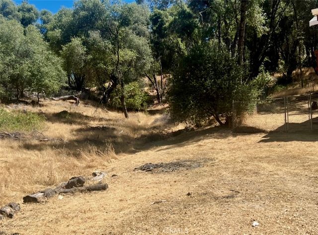 3616 Manzanita Road, Mariposa, CA 95338