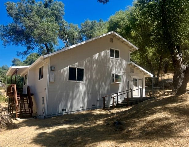 3616 Manzanita Road, Mariposa, CA 95338