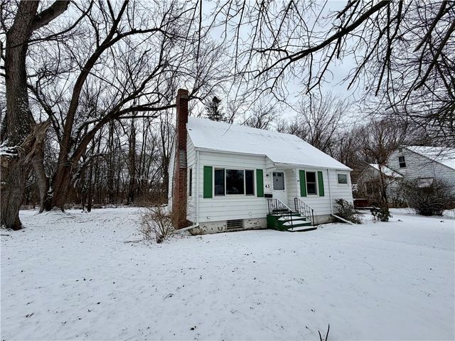 43 Hampton Road, Southport, NY 14904