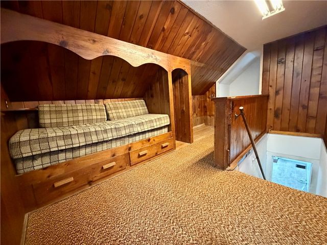 43 Hampton Road, Southport, NY 14904