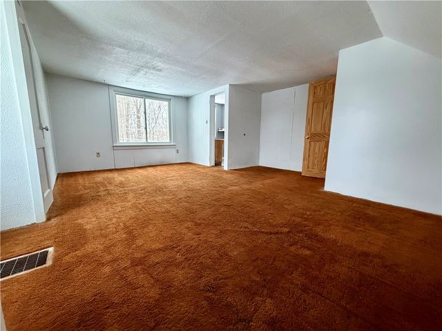 43 Hampton Road, Southport, NY 14904