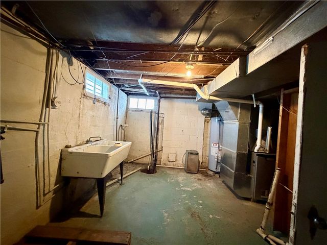 43 Hampton Road, Southport, NY 14904