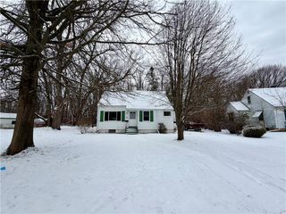 43 Hampton Road, Southport, NY 14904