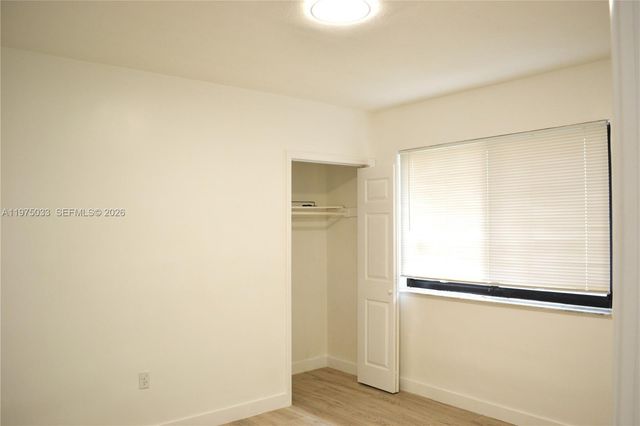 1035 SW 4th St 3, Miami, FL 33130