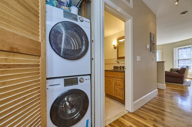 89 Waltham St 4, Boston, MA 02118