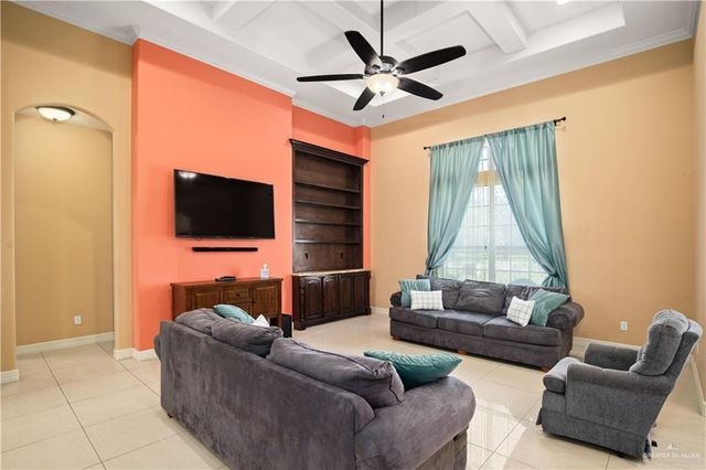 917 Beddoes Road, La Feria, TX 78559