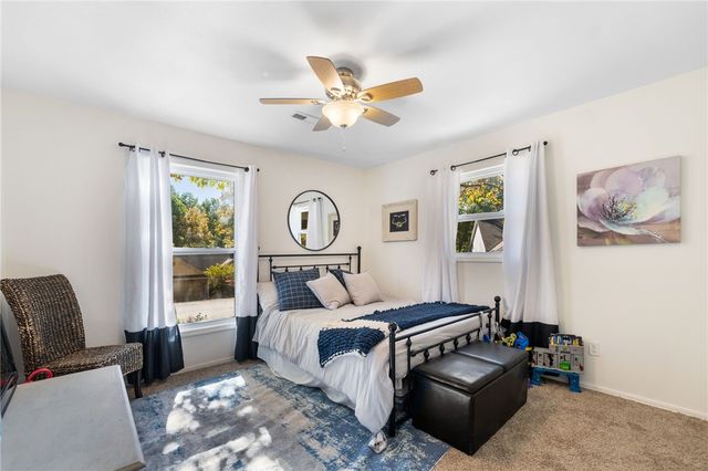 1 Thetford Drive, Bella Vista, AR 72715