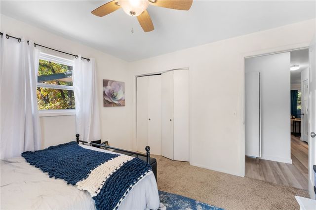 1 Thetford Drive, Bella Vista, AR 72715