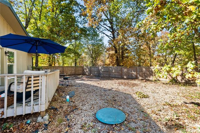 1 Thetford Drive, Bella Vista, AR 72715