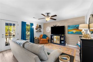 1 Thetford Drive, Bella Vista, AR 72715