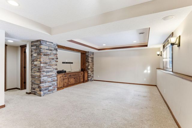 17299 66th Place N, Maple Grove, MN 55311