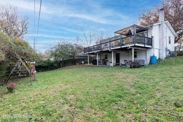 3121 Lynnwood Way, Jeffersontown, KY 40299