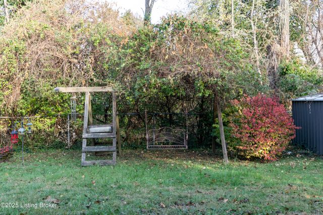 3121 Lynnwood Way, Jeffersontown, KY 40299