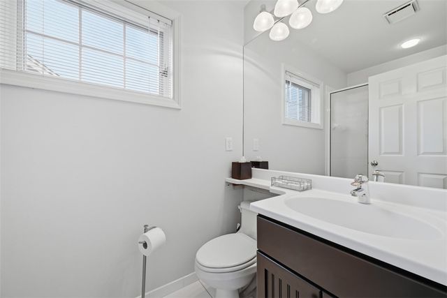 2113 Blairmont Dr, Upper St Clair, PA 15241